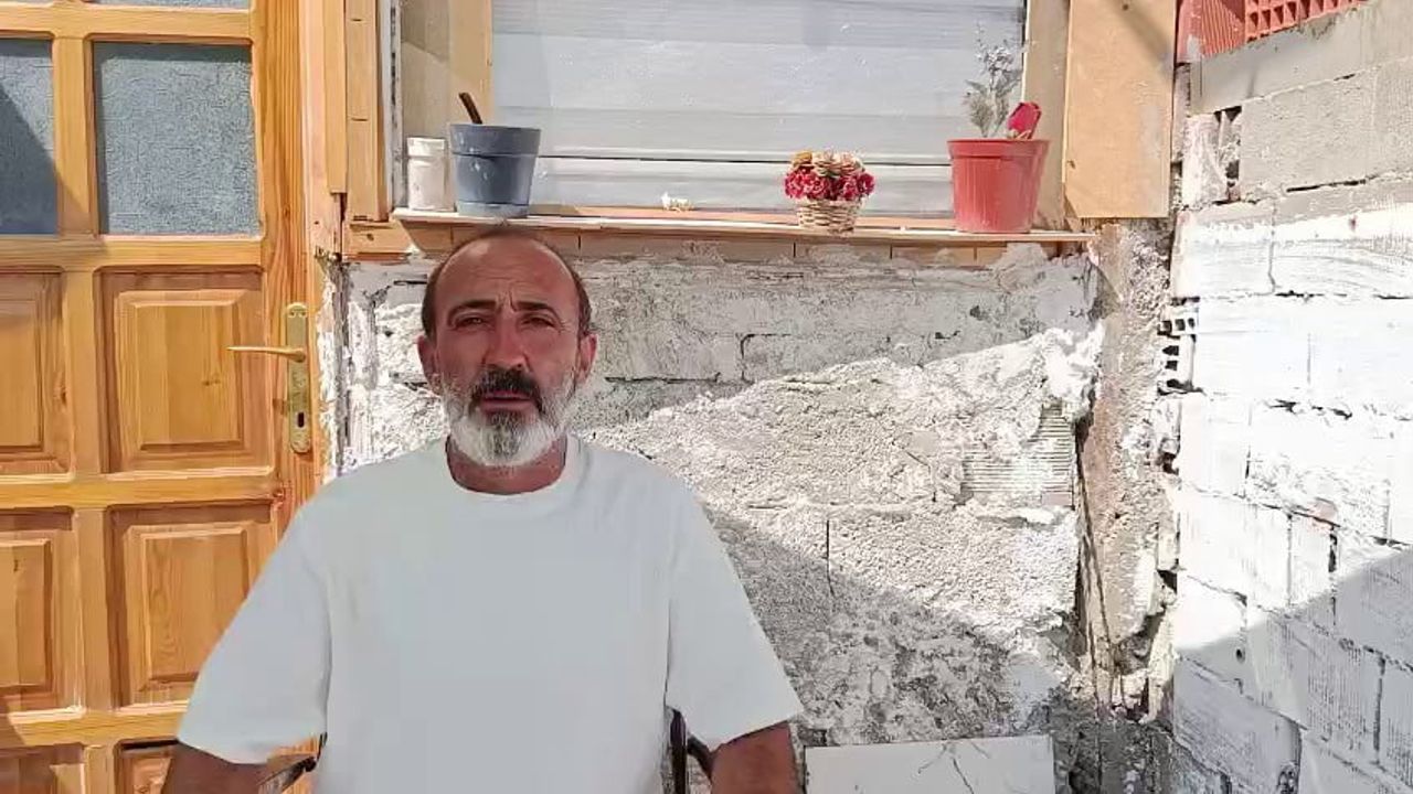 Serpincik Göleti'nde amatör balıkçının 1,5 metrelik yayın balığı mücadelesi