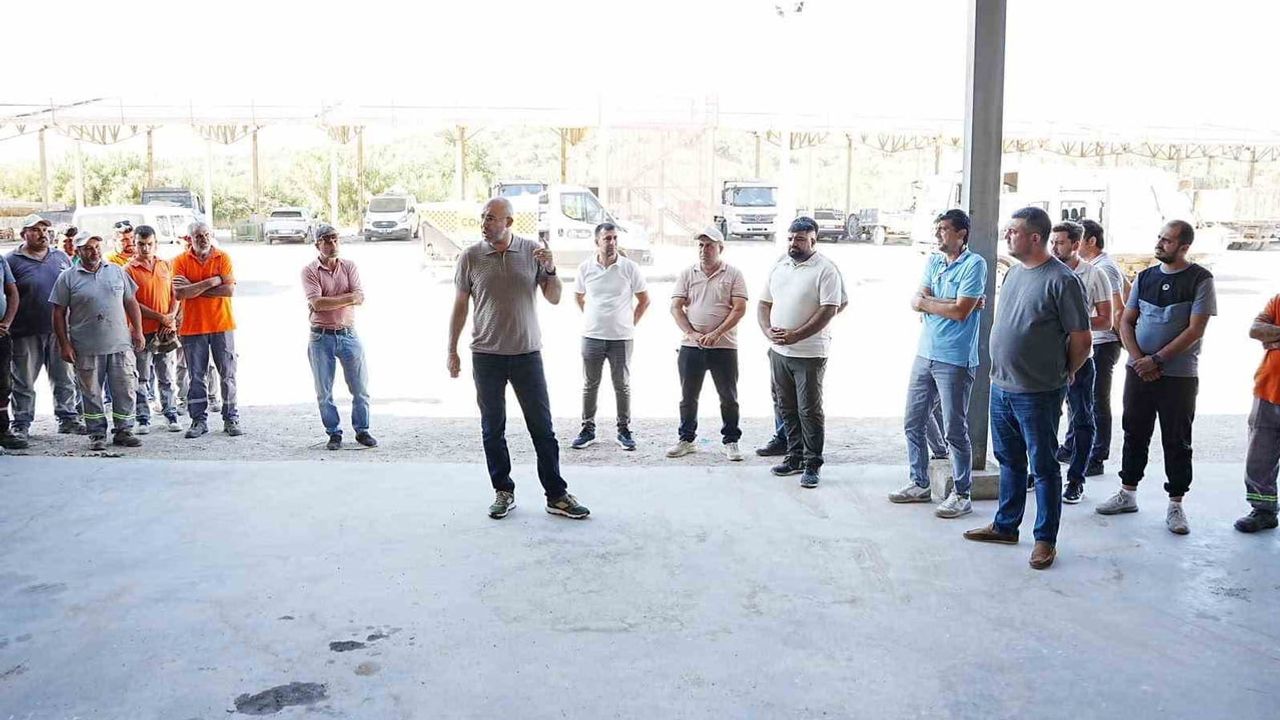Sıcaklık dalgası Germencik'te mesai düzenini değiştirdi