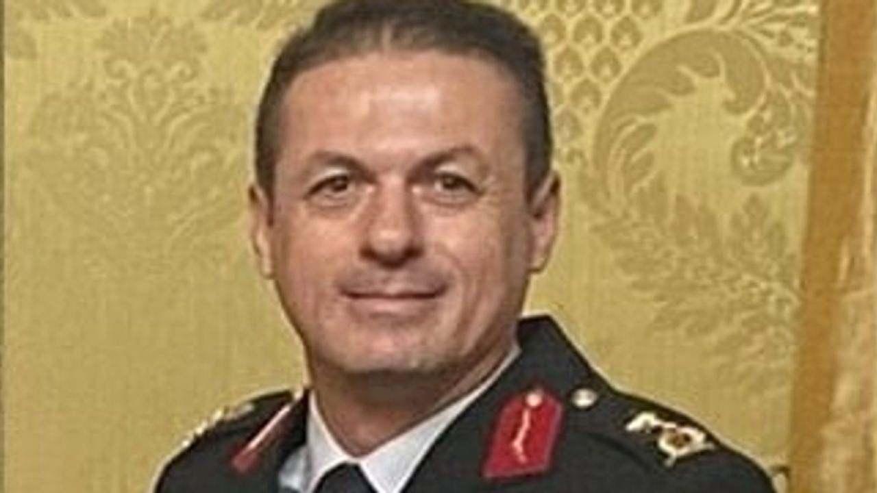 Siirt jandarmasında yeni dönem: görev bayrağı tuğgeneral Ceylan Yaman'a devredildi