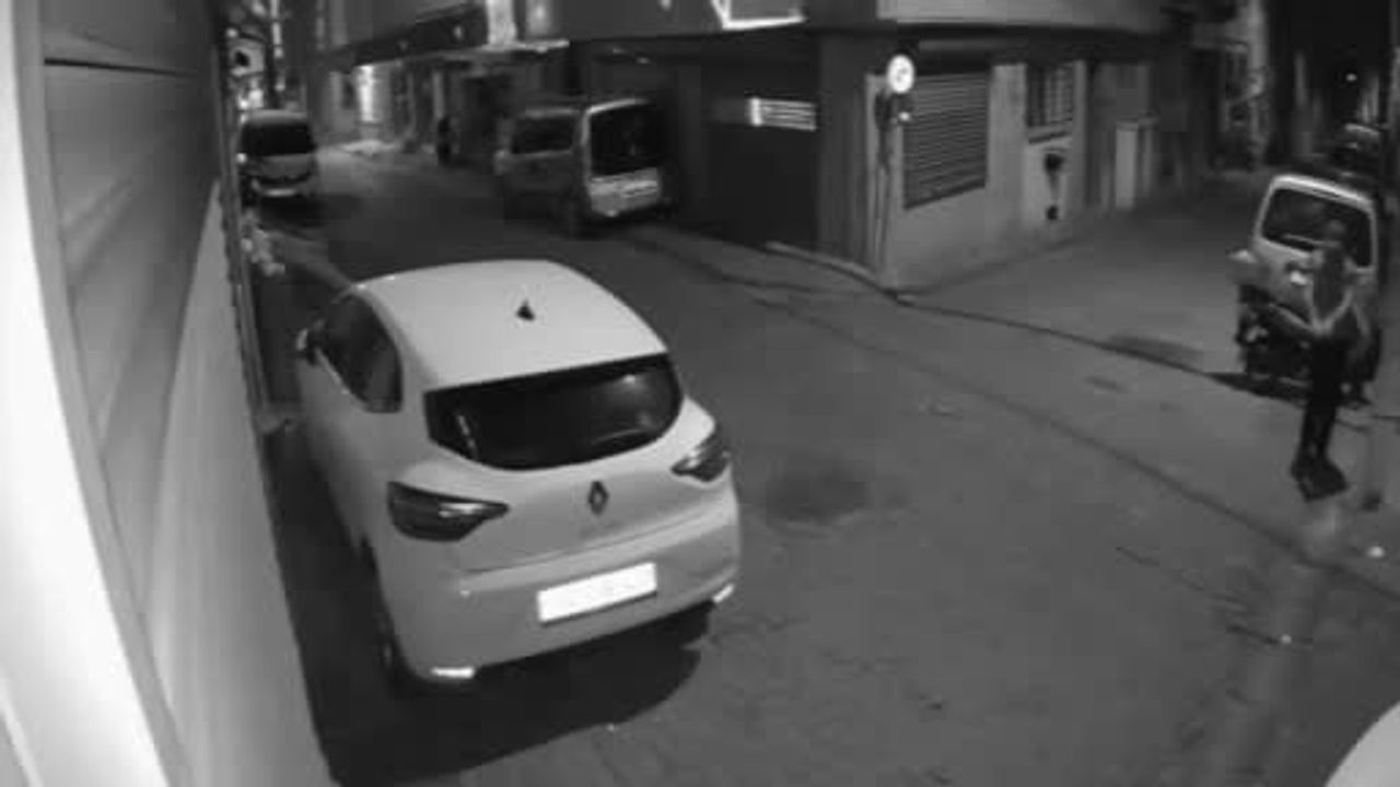 Silah ve mermilerle bağlantılı çete operasyonu İstanbul'da 5 kişi gözaltında