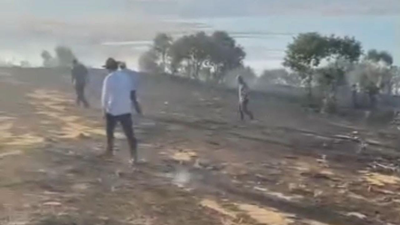 Silvan'da köy kırsalında başlayan alevler itfaiye ve vatandaş işbirliğiyle söndürüldü