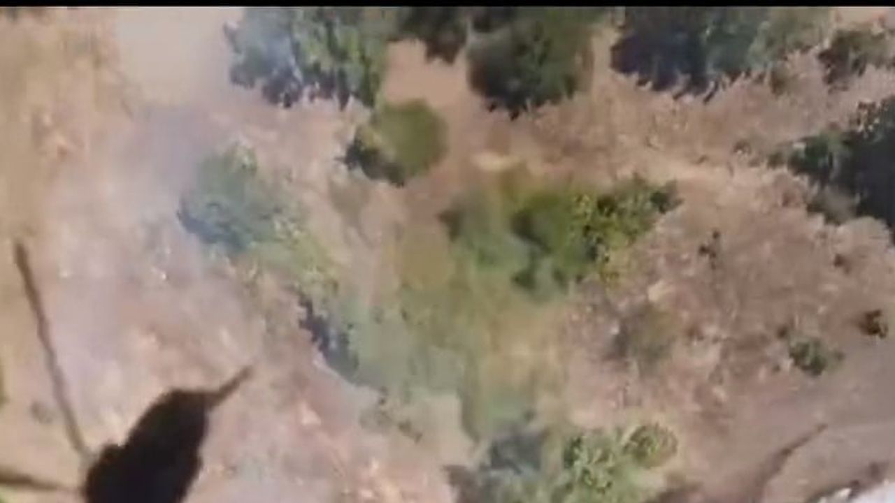 Sındırgı'da orman dışı yangına yoğun hava ve kara müdahalesi