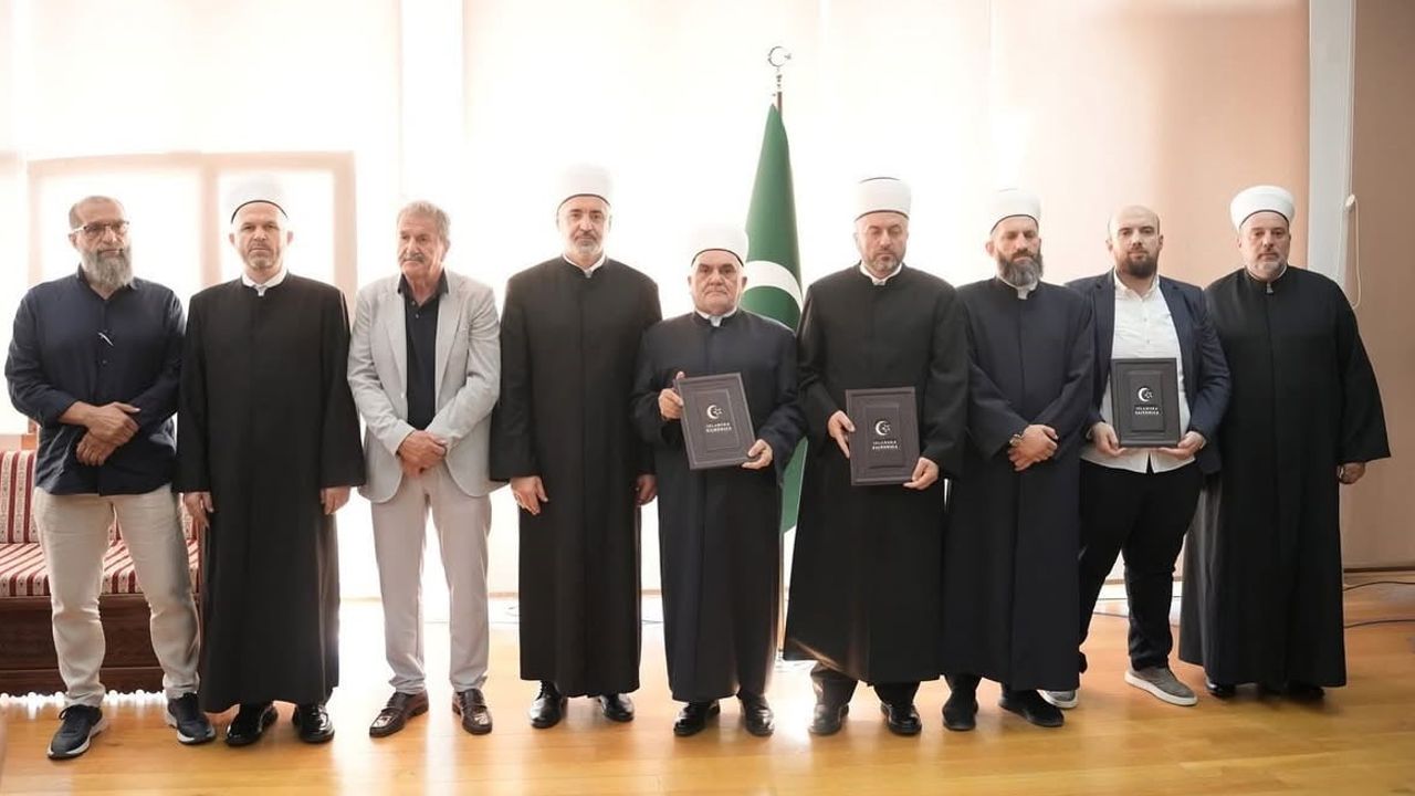 Sırbistan’da tek çatı: iki İslam birliği 20 yıl sonra birleşti