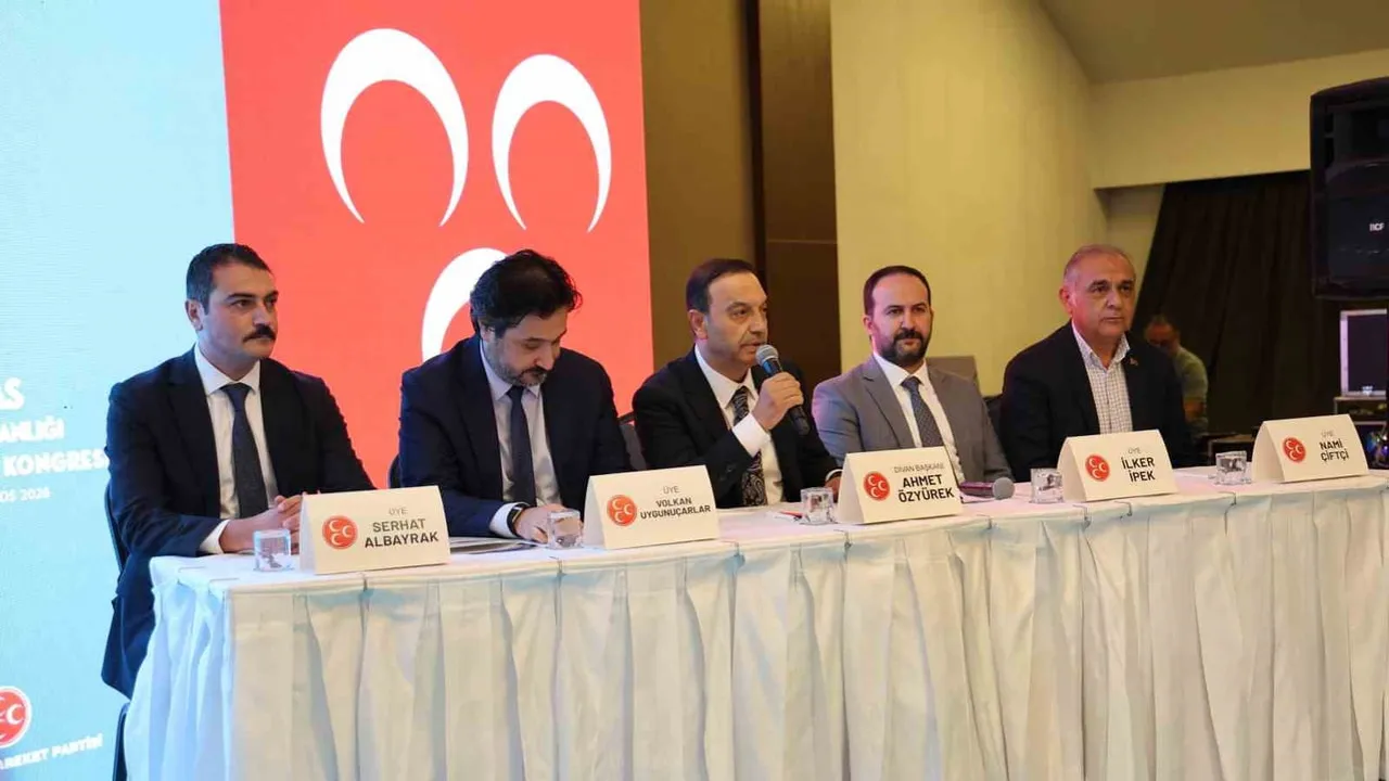 Sivas kongresinde birlik vurgusu: Hakan Uygun yeniden il başkanı