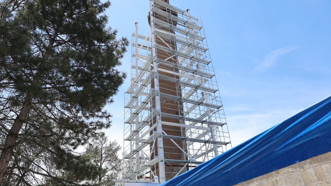 Sivas Ulu Cami'nin özgün dokusu restorasyonla gün yüzüne çıkıyor
