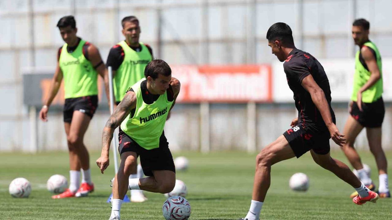 Sivasspor Esenler Erokspor randevusuna hazırlanıyor