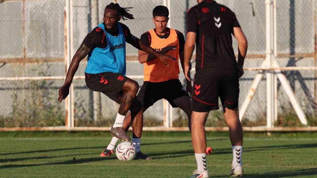Sivasspor, Kayserispor mücadelesine taktik ağırlıklı hazırlanıyor