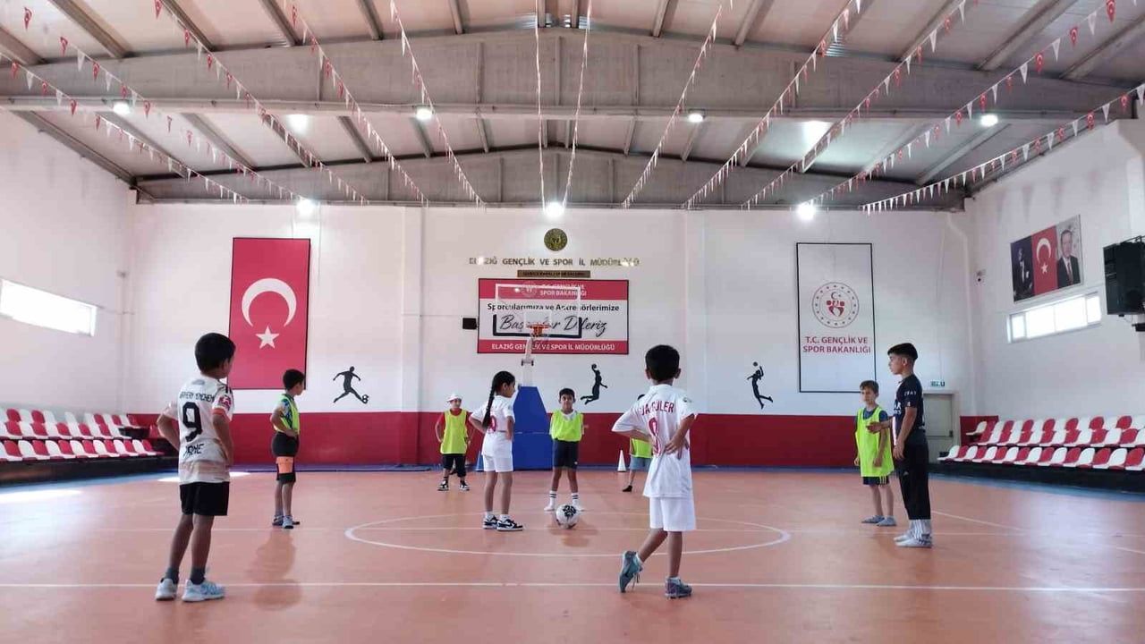 Sivrice'de GSB spor okulları yaz döneminde eğitimlerine devam ediyor