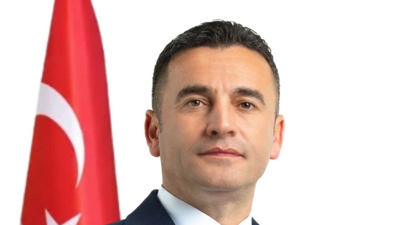 Sivrihisar belediye başkanı Habil Dökmeci, CHP çatısı altında hizmete devam edecek