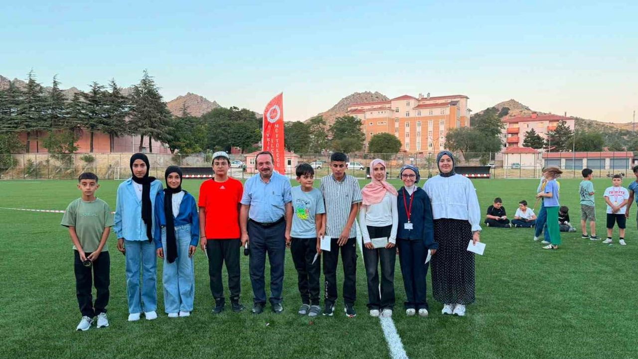 sivrihisar'da yaz Kur'an kursları kapanış şöleni coşkuyla yapıldı