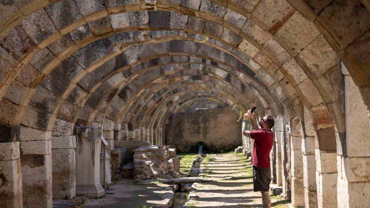 Smyrna’dan günümüze 2 bin yıllık su kent belleğini canlandırıyor