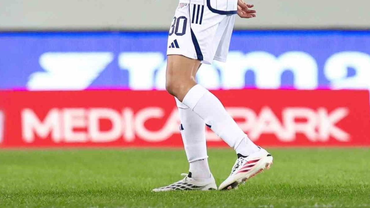 Söke'nin 1,97'lik stoperi Süper Lig'de ilk adımını attı