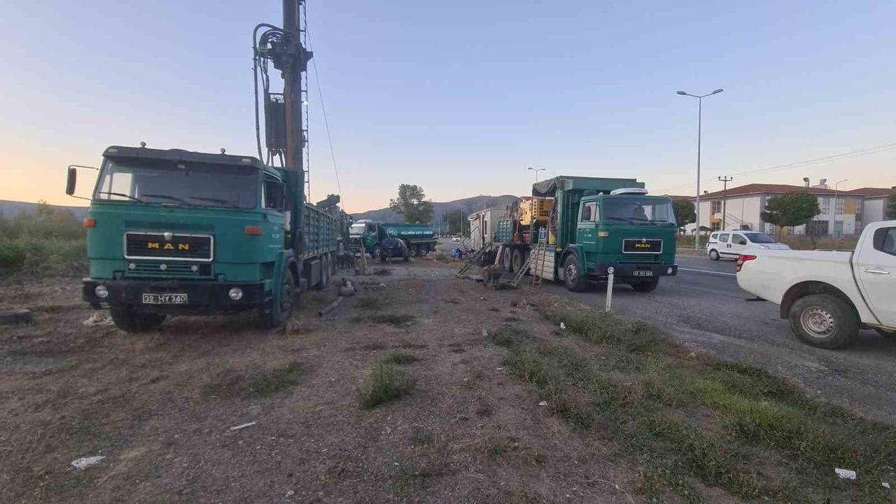 Sondaj ekipleri Çaycuma'da yeraltı suyu değişimini kayda alıyor