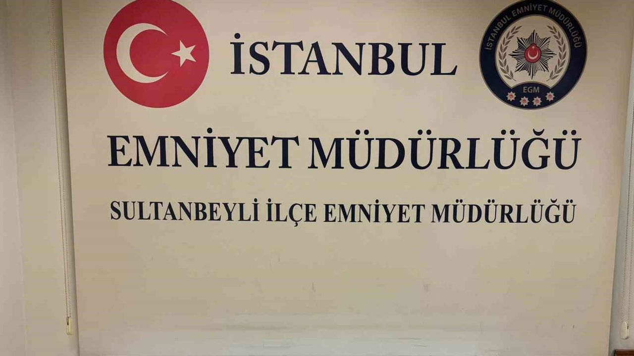 Sultanbeyli'de uyuşturucu operasyonunda iki kişi tutuklandı