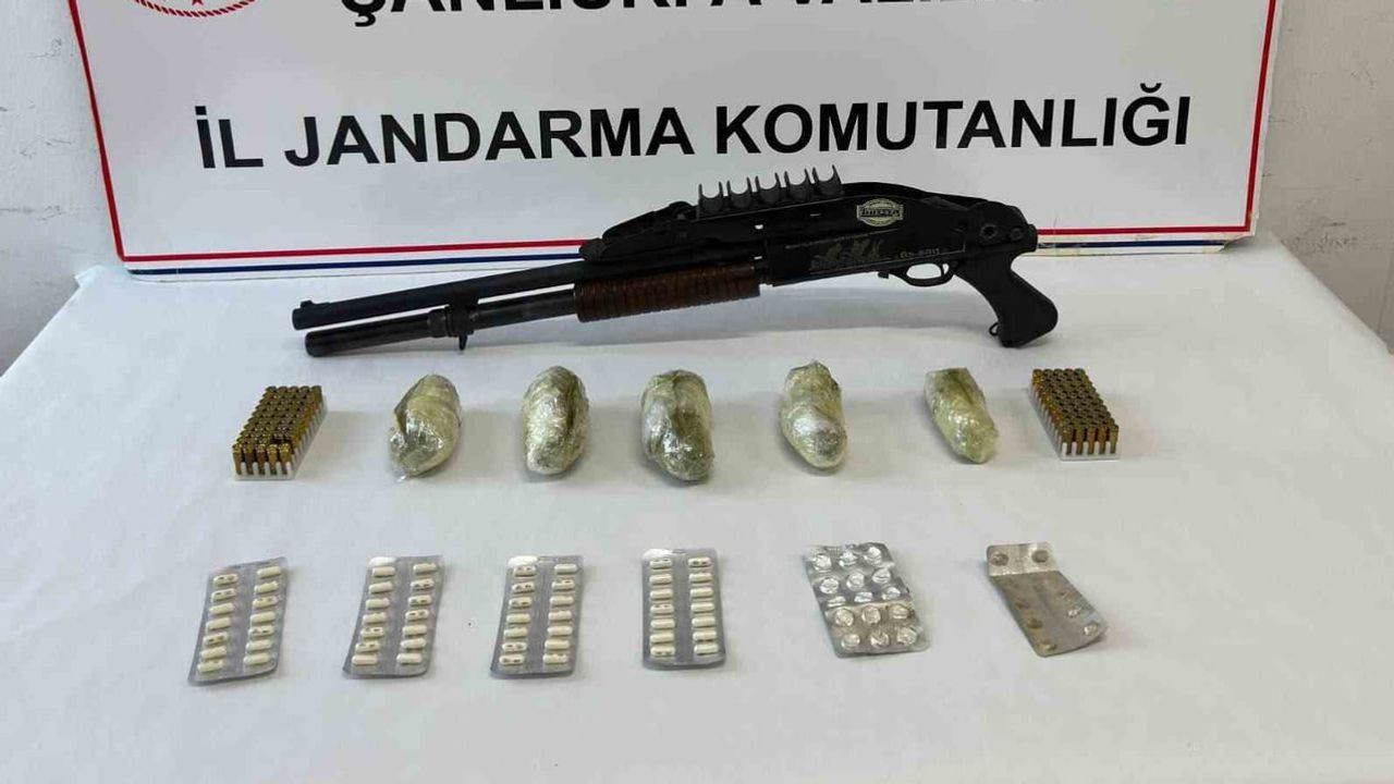 Suruç'ta sokak satıcılığına darbe: jandarmadan uyuşturucu ve mühimmat ele geçirildi