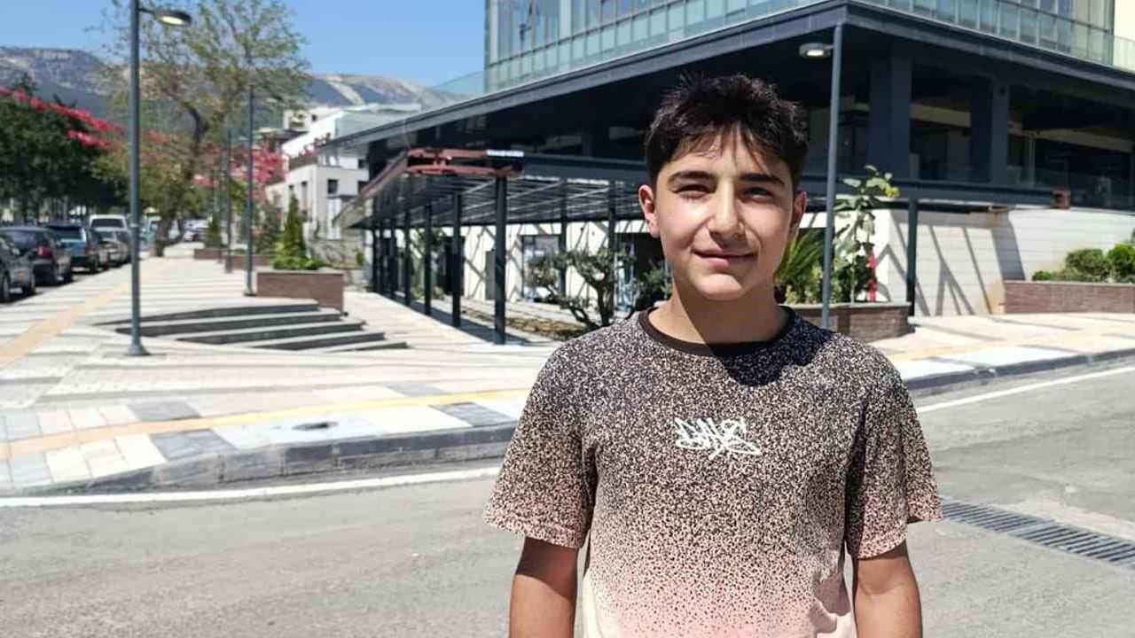 Tarihi çarşı ve camiler serinliğin adresi oldu: Kahramanmaraş 40 dereceyi aşıyor