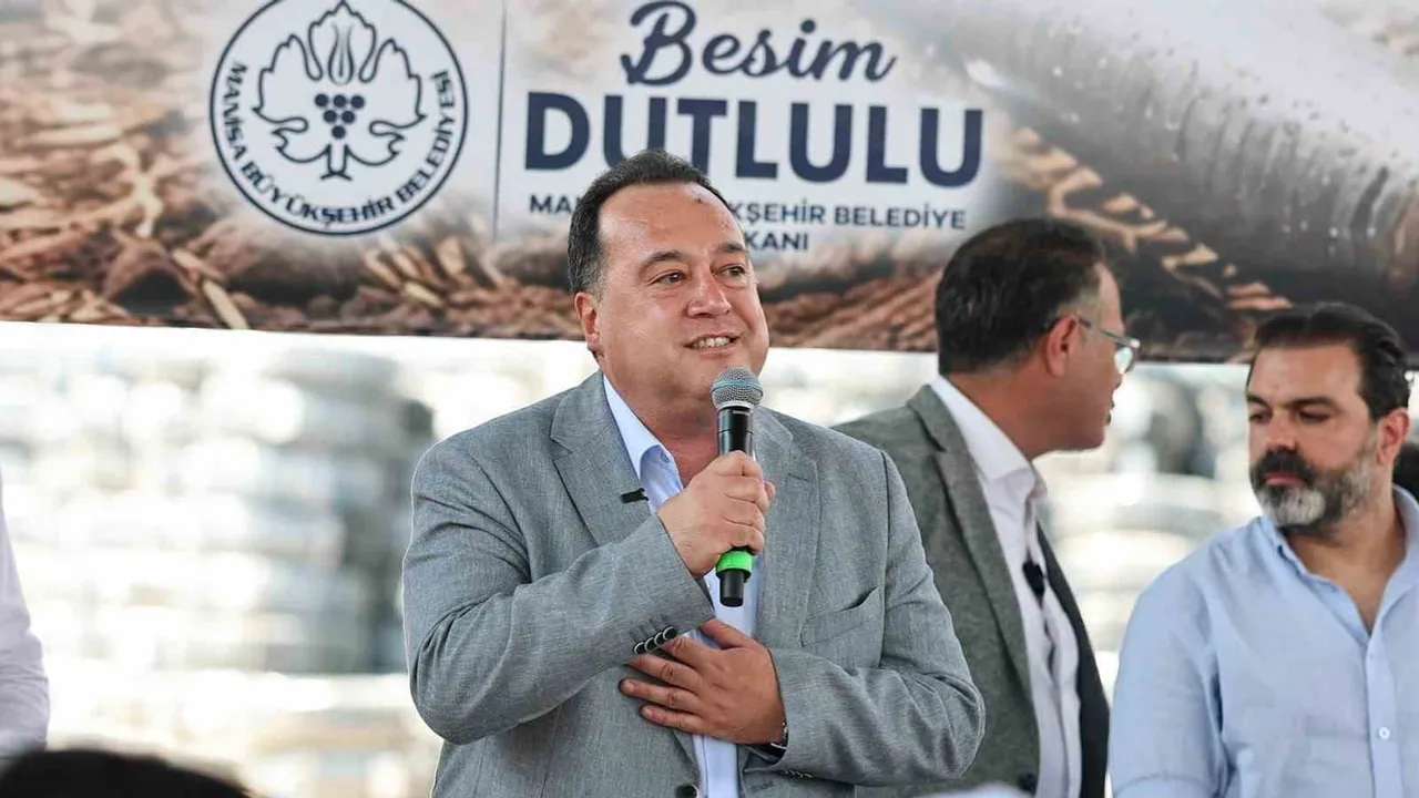 Tarımda su tasarrufuna öncelik: Manisa Büyükşehir'den Alaşehir'e 13.248.025 TL'lik damla sulama desteği