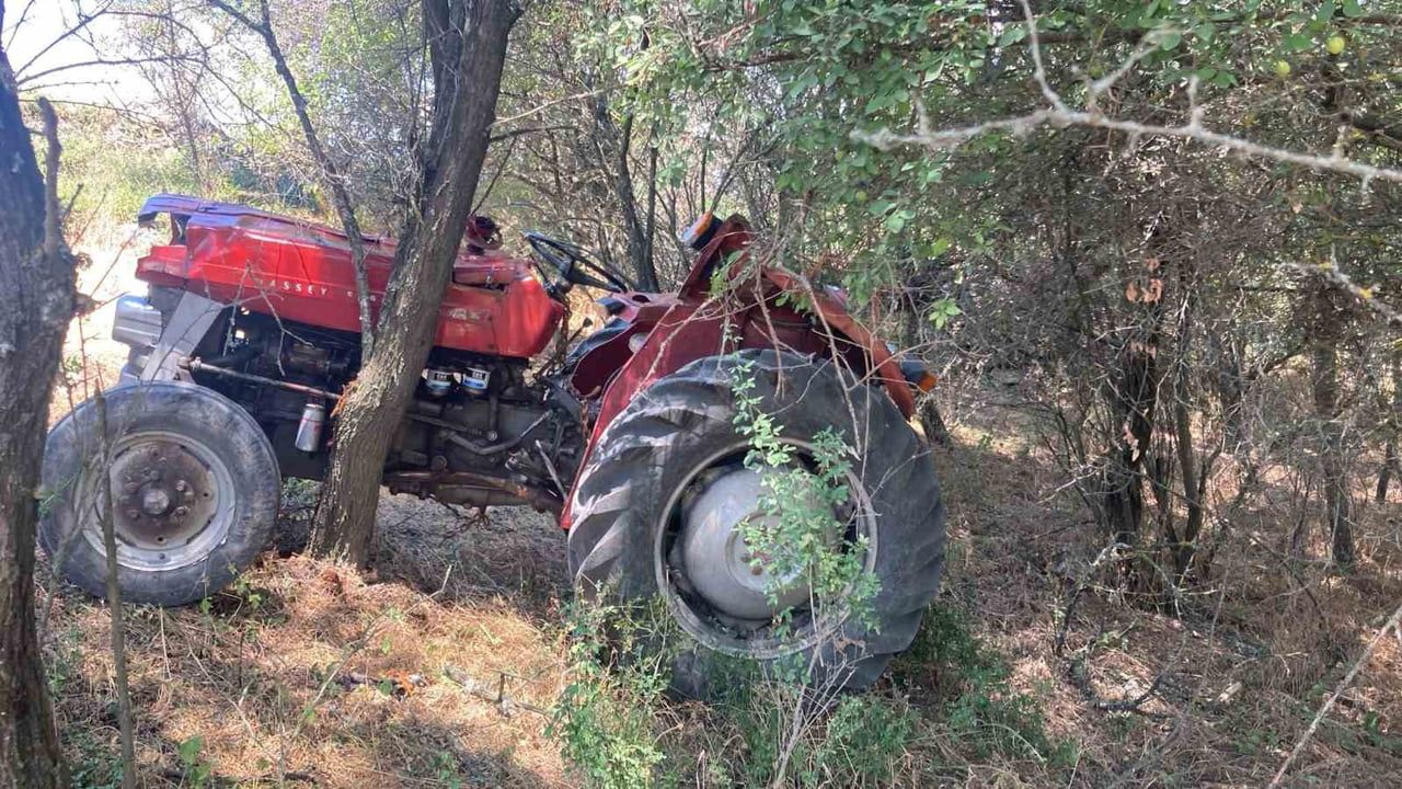 Tarlada traktörün altında kalan Kıbrıs Gazisi yaşamını yitirdi