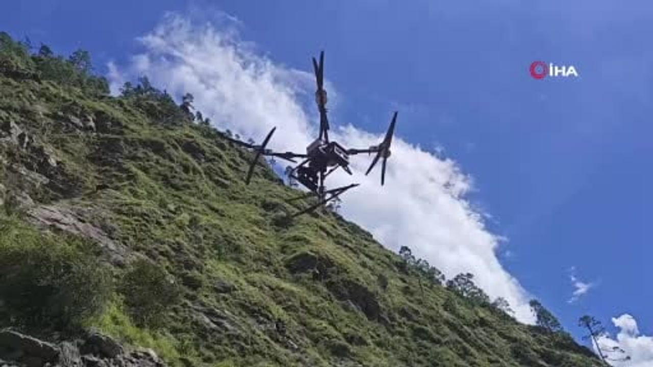 Taşan baraj gölü sonrası Gyirong'da arama kurtarma seferberliği