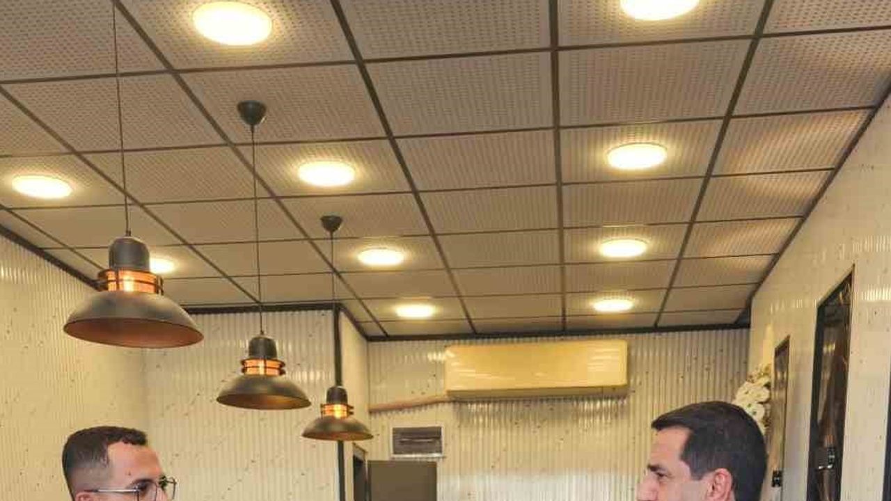 Taşkın yeni çarşıdaki esnafa hayırlı olsun ziyaretinde bulundu