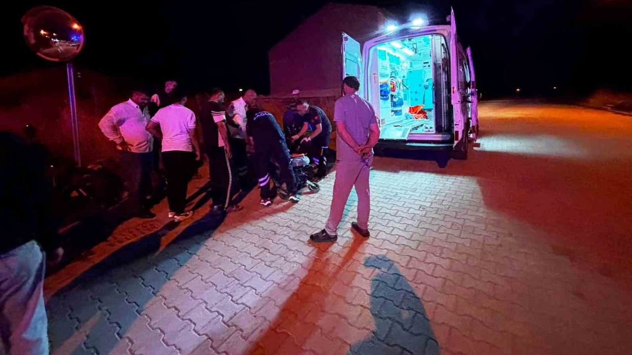 Tavşanlı'da aynı kavşakta peş peşe iki kaza: 3 kişi yaralandı