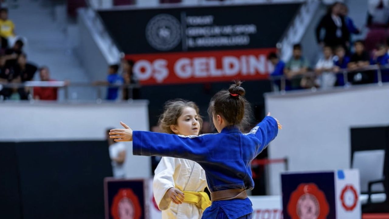 Tekirdağlı minik yetenek Tokat'ta bronz başarıyla milli takıma yükseldi