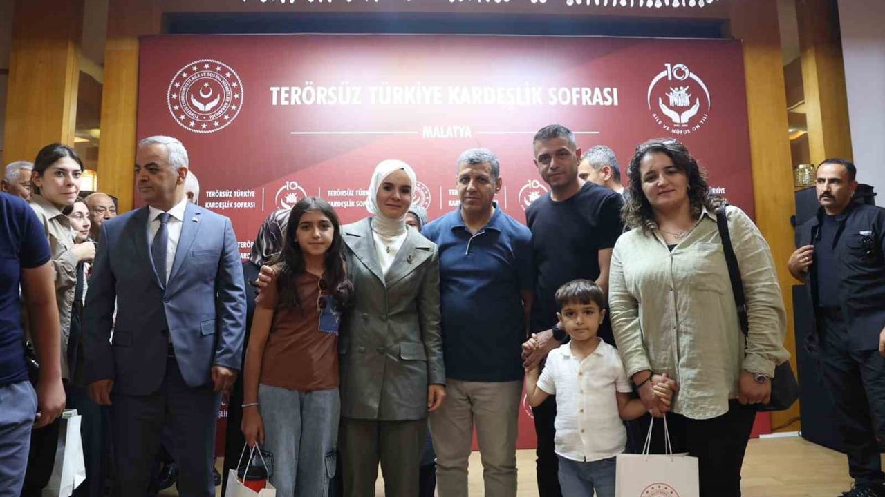 Terörsüz gelecek için şehit aileleri ve gazilerle buluşma