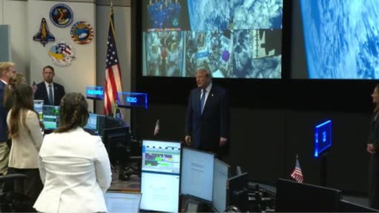 Trump Artemis II ekibine Kongre Uzay Onur Madalyası takdim etti