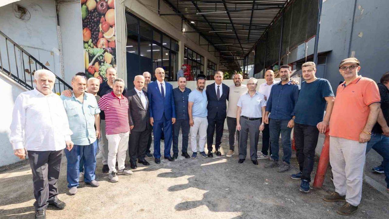 Tugay hal esnafıyla buluştu ve adil, sağlıklı bir zincir sözü verdi