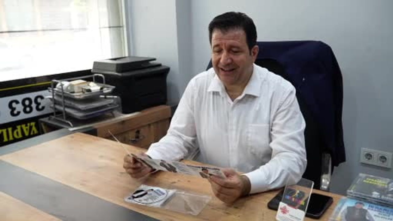 Türküyle güven inşa eden emlak danışmanı İstanbul'da müşteri çekiyor