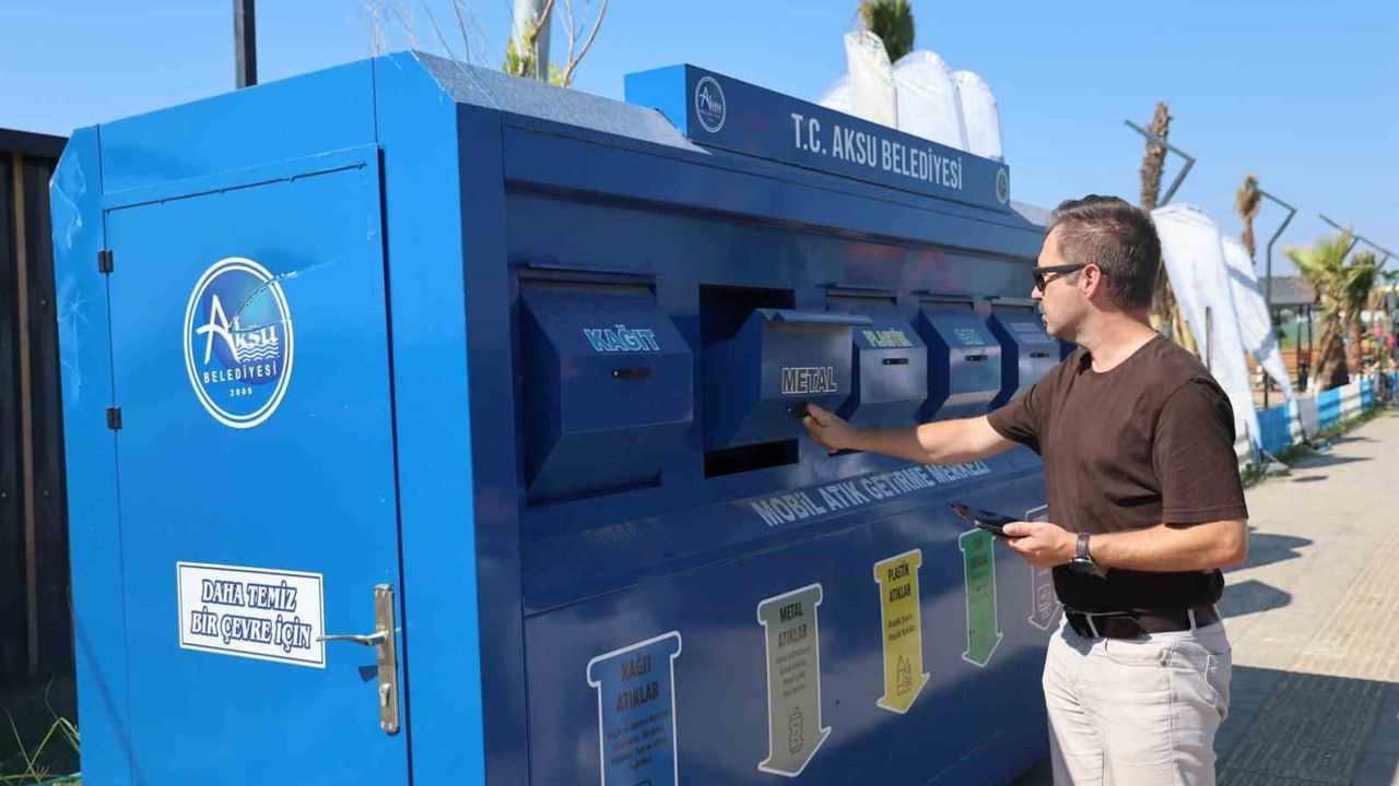 Turunç halk plajı mavi bayrakla sürdürülebilir plajlar arasına katıldı