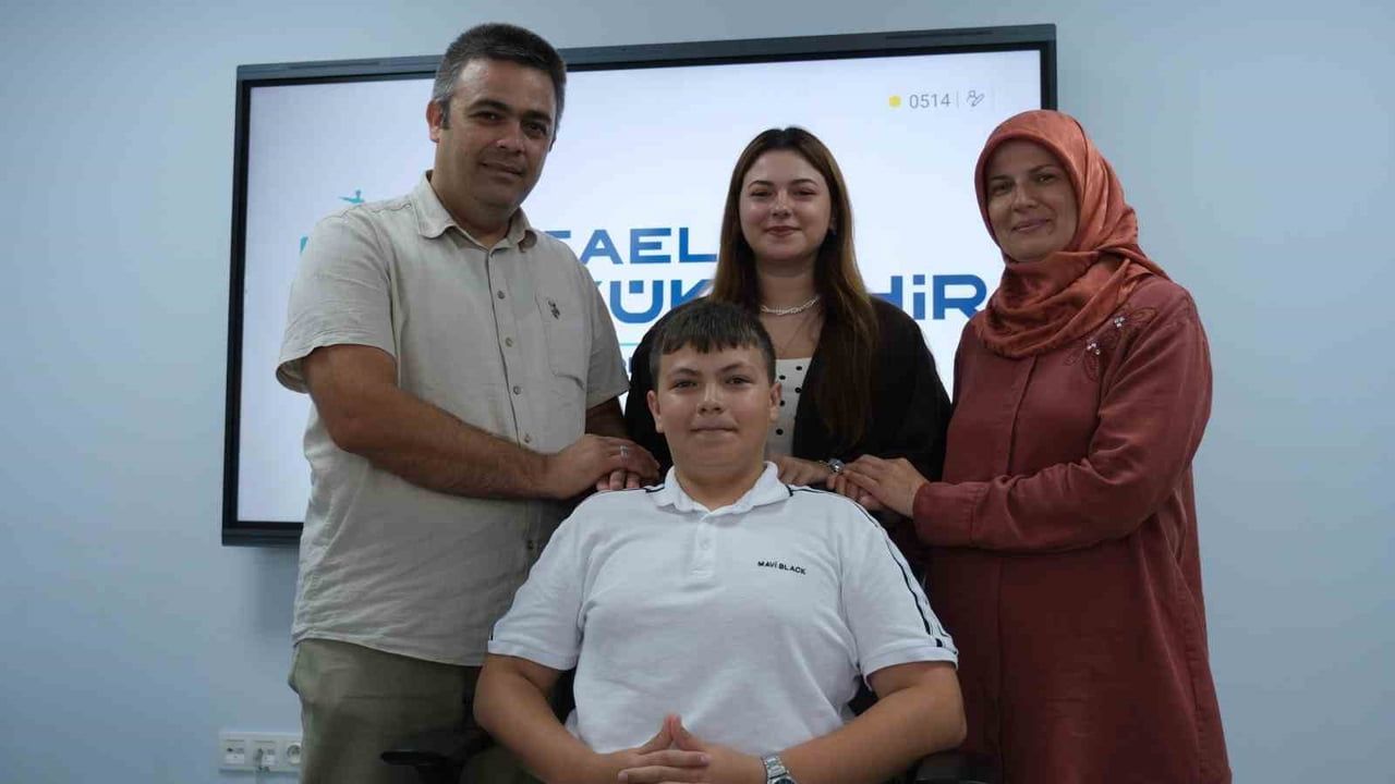 Ücretsiz eğitimle hedefe ulaştı: Darıca Fen Lisesi'ne yerleşti
