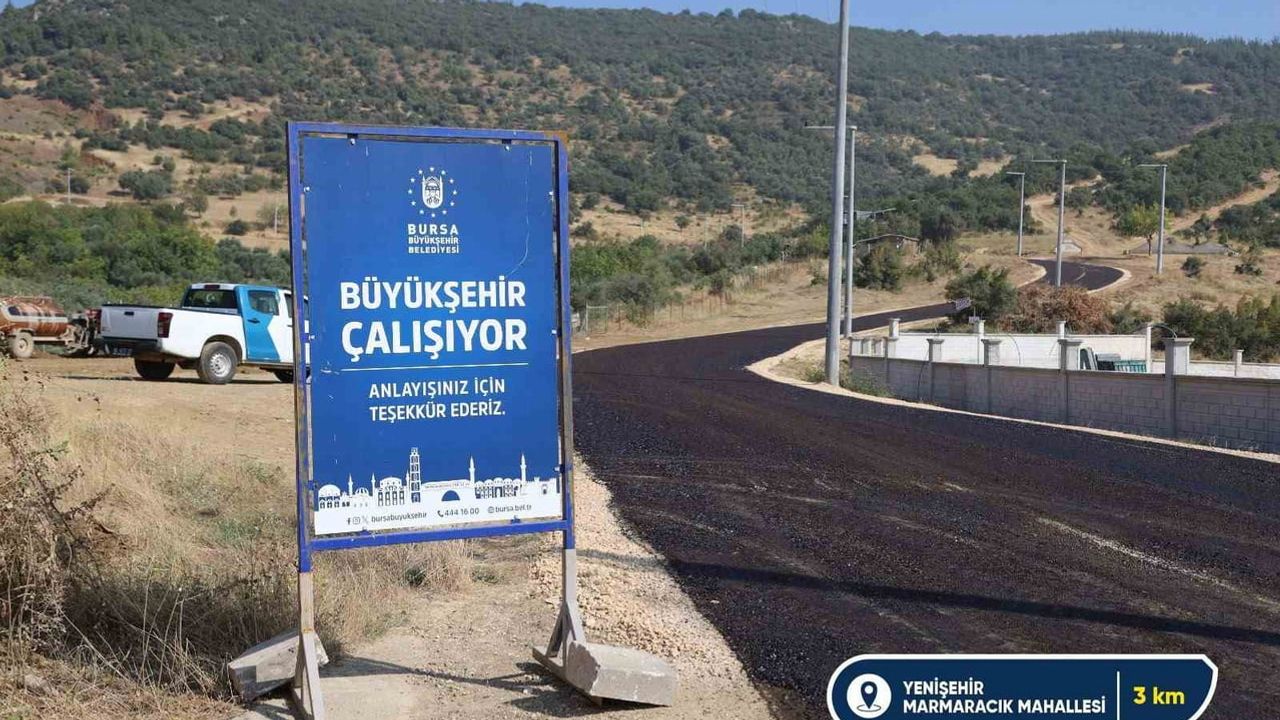 Ulaşımda yenileme dalgası: Bursa'da beş ilçede 22 kilometrelik yol çalışması