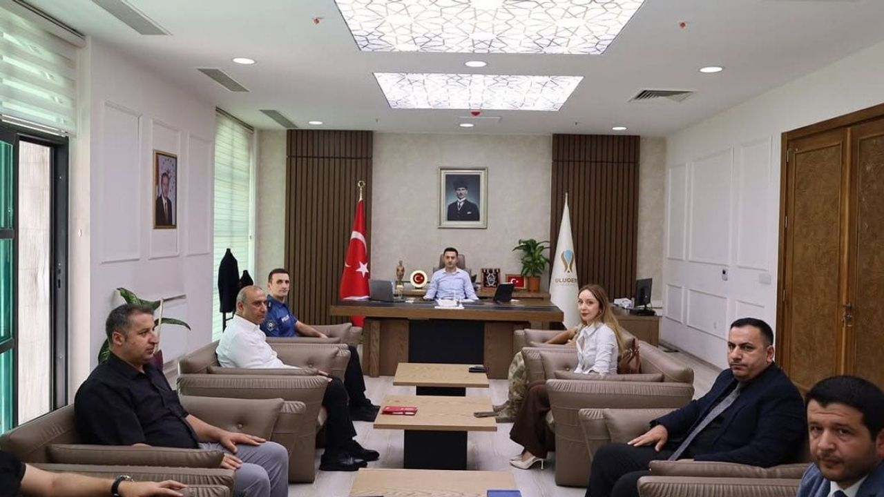 Uludere'de kamu hizmetlerinde koordinasyon ve vatandaş odaklılık öne çıktı