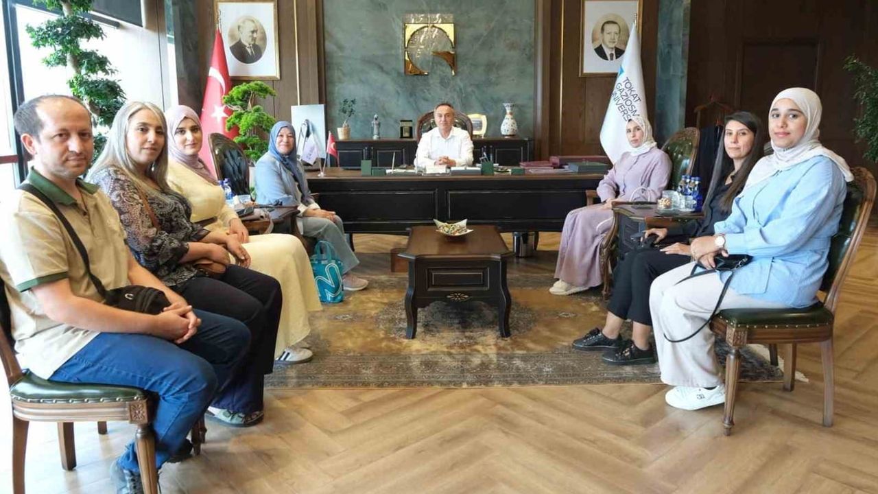Uluslararası akademi köprüsü: TOGÜ ziyaretçi araştırmacıları ağırladı
