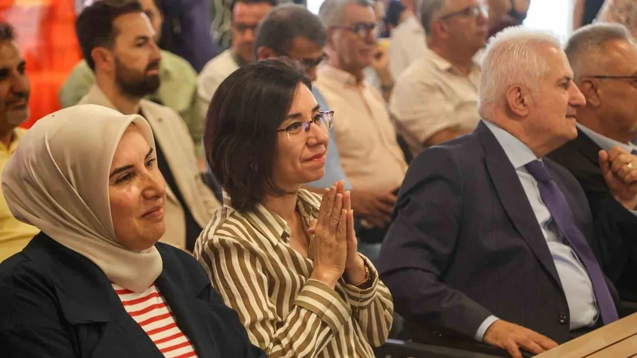 Uşak'ta El Ele Kafe ile engelli istihdamına yeni soluk