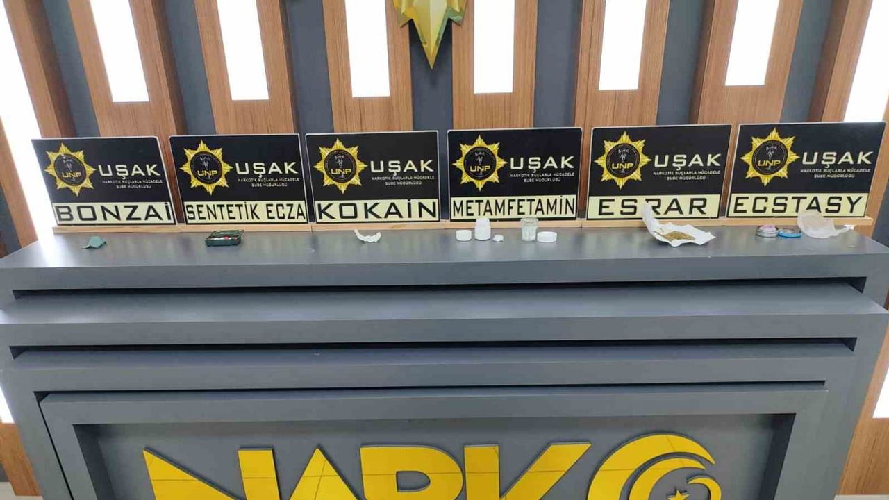 Uşak'ta uyuşturucu baskınında çok sayıda sentetik ilaç ve 14 tutuklu