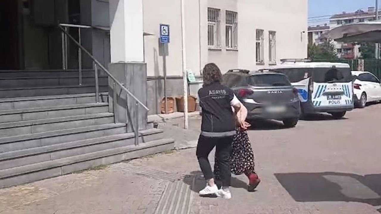 Uzun süre aranan H.I. (36) saklandığı adreste yakalandı ve cezaevine teslim edildi