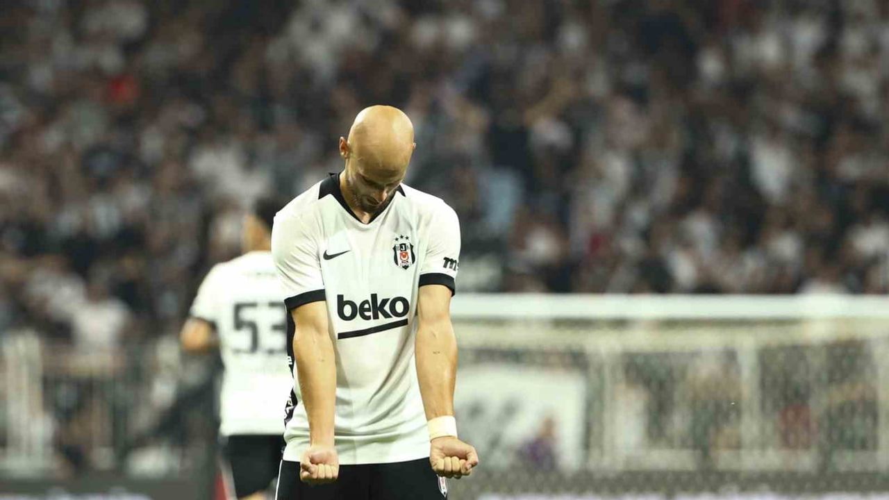 Vaclav Cerny bu sezon ilk kez gol sevinci yaşadı
