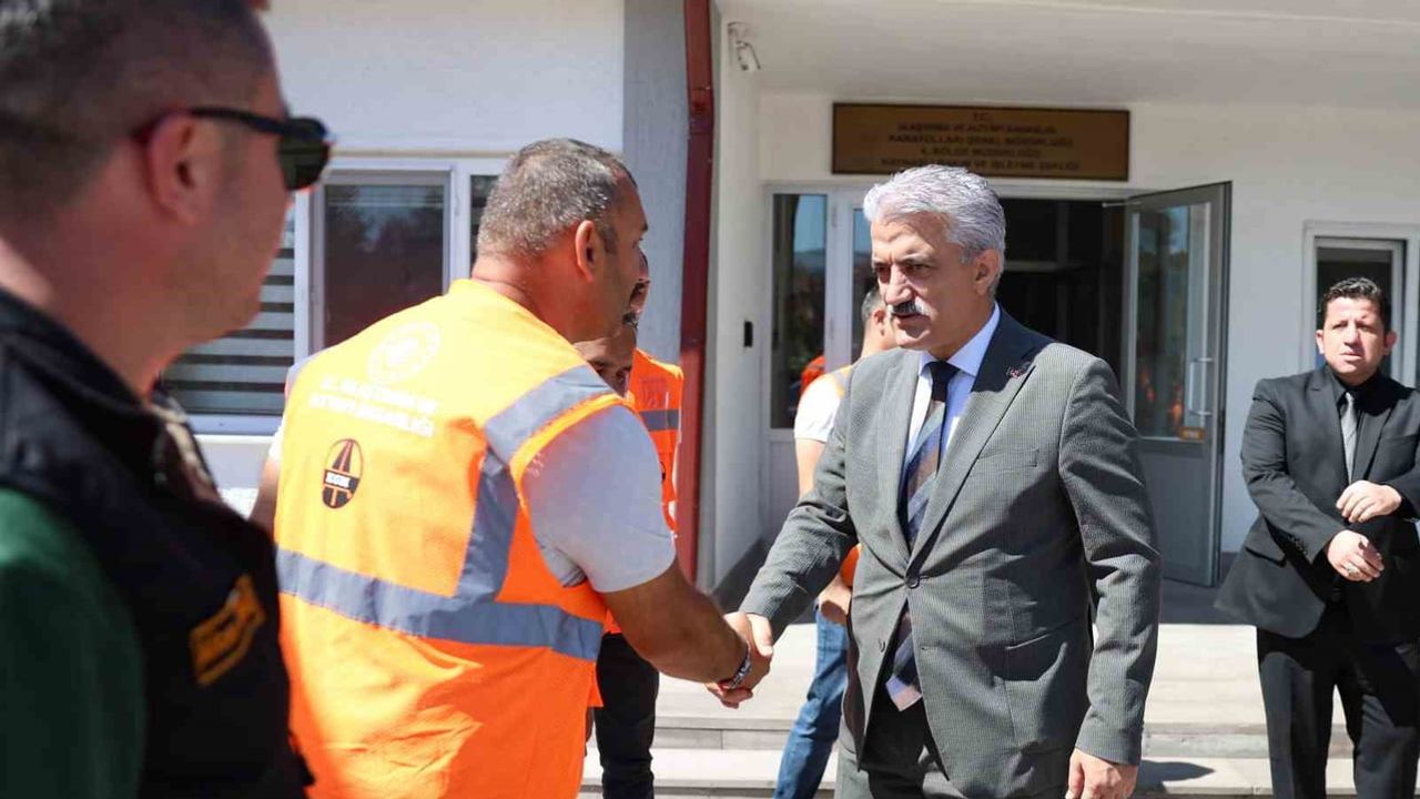 Vali Makas Kaynaşlı'da Karayolları bakım ve işletme faaliyetlerini denetledi