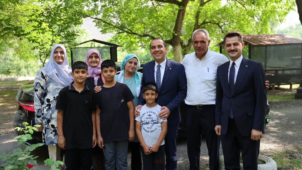 Vali Taşolar Tuzluca'da halkla buluştu