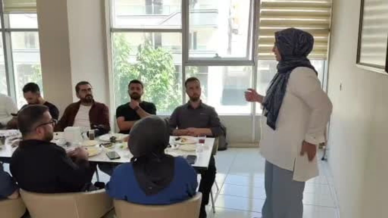 Van’da Sağlıklı Hayat Merkezi'nden hastalanmadan sağlığa yatırım çağrısı