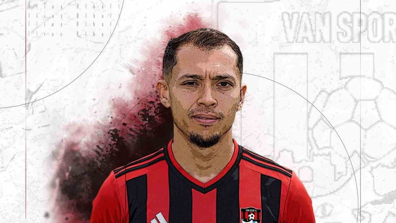 Vanspor'da transfer hamlesi: Ilias Alhaft iki yıllık sözleşmeyle kadroya katıldı