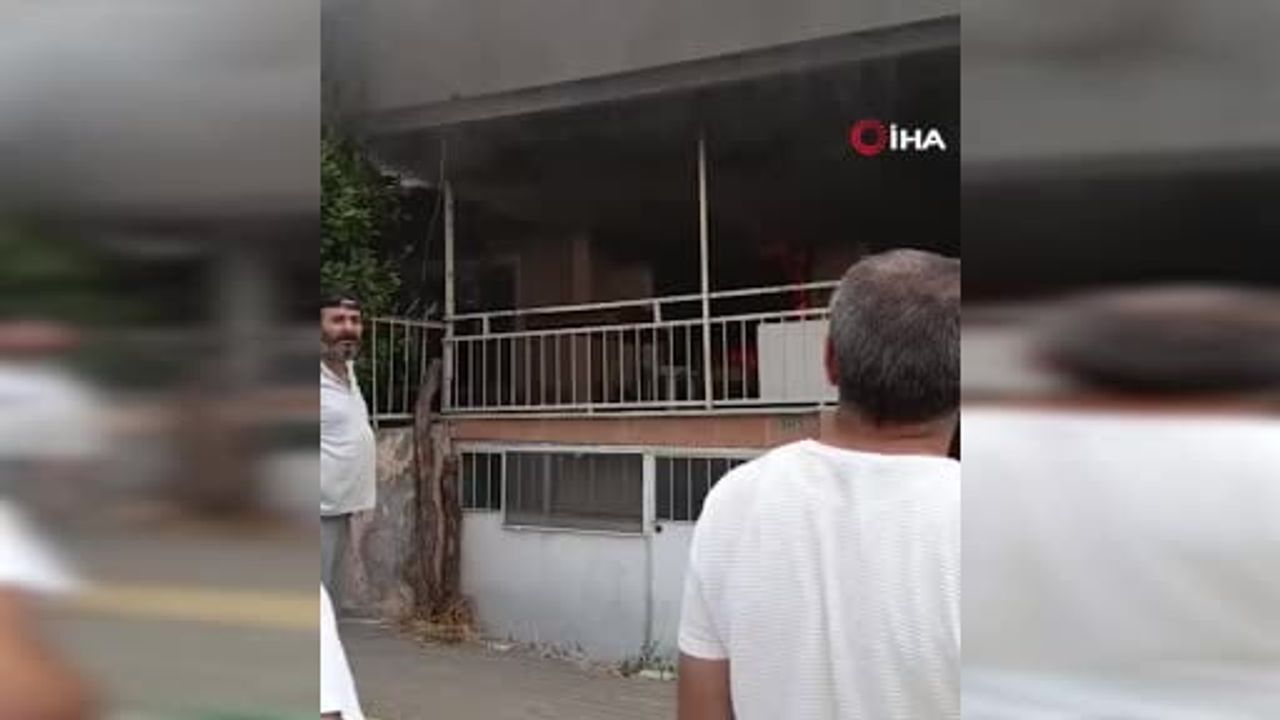 Vatandaşların müdahalesiyle söndürülen yangın Bağlarbaşı'nda maddi hasar bıraktı