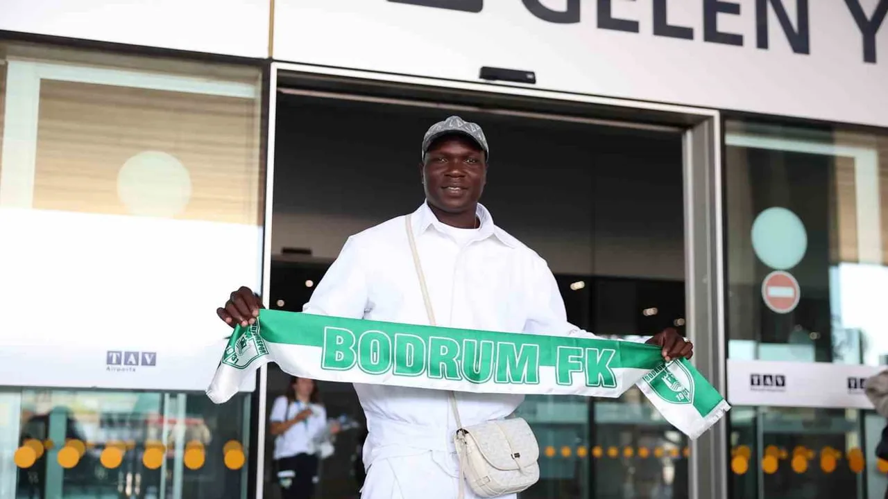 Vincent Aboubakar Bodrum'da: tecrübeli golcü 1+1 sözleşmeye imza attı