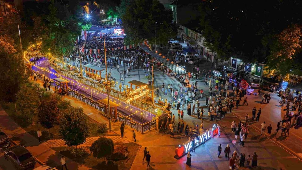 Yahyalı'da Urfa Ahengi ile sıra gecesi şöleni