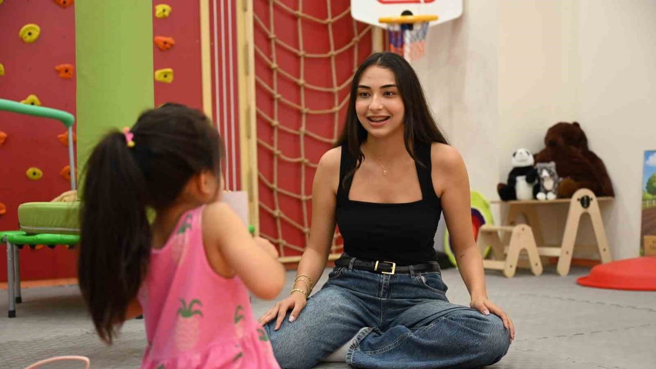 yapay zekâ çağında insan dokunuşuna ihtiyaç duyan meslek: dil ve konuşma terapistliği