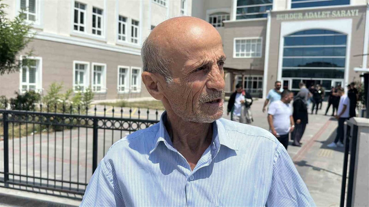 Yargıtay'ın bozduğu davada polis adli kontrolle tahliye edildi, aile karara tepki gösterdi