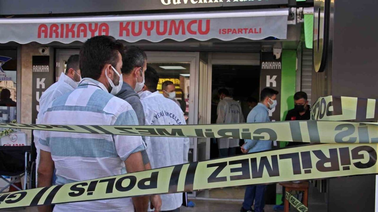 Yargıtay kararı bozdu: kuyumcu soygununda ölen işçi için verilen tazminat yeniden görüşülecek