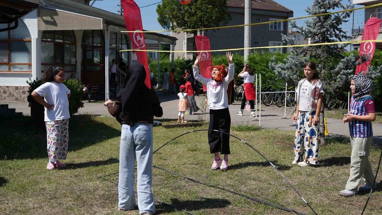 Yaz boyunca camiler sporla buluştu: 2 bin 120 gence ulaştıran beş haftalık program tamamlandı